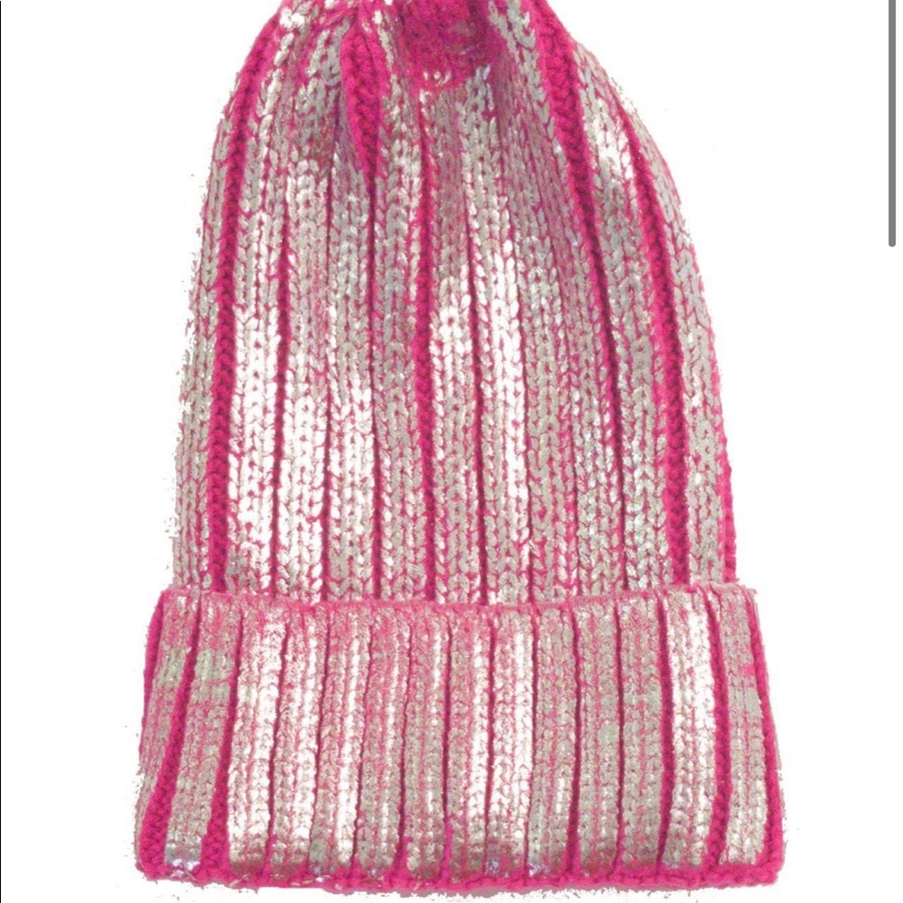 Mainere kids foil beanie!